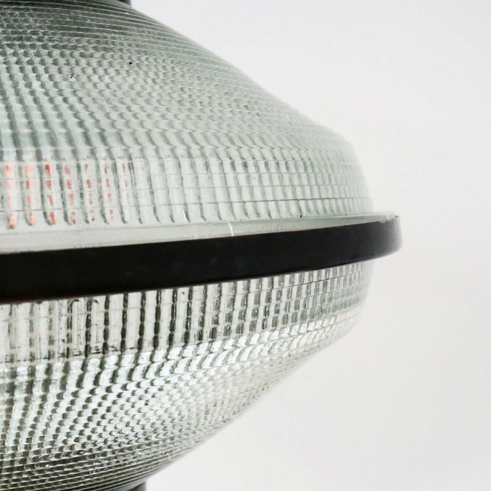 “Ellipse” Pendant Light In Glass And Patinated Brass. photo 594.0
