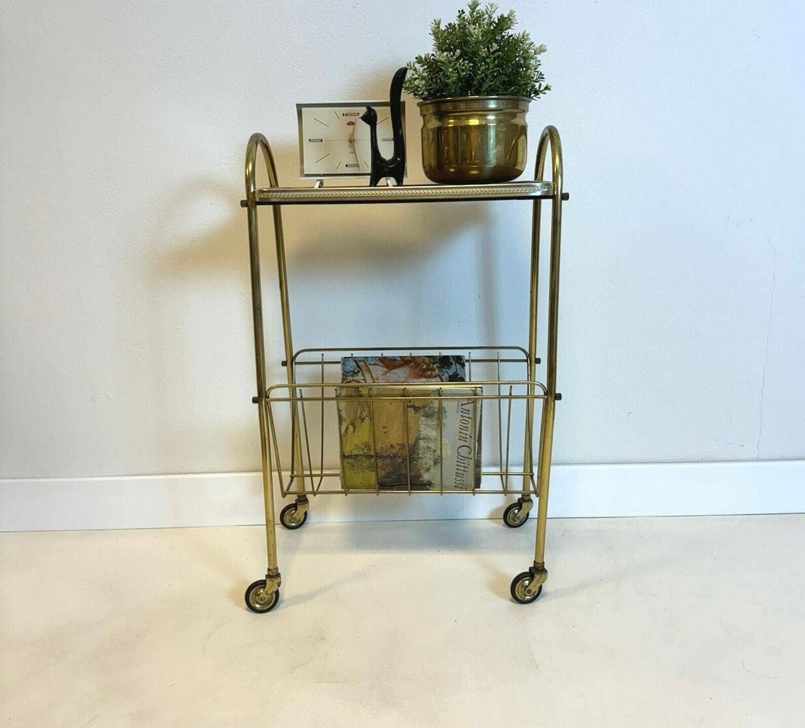Vintage Mid Century Modern Brass Trolley Magazine Holder Table Mcm 60s