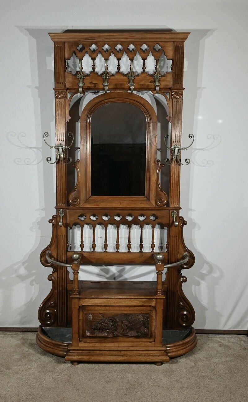 Rare Vestibule Chest In Walnut – Late 19th Century