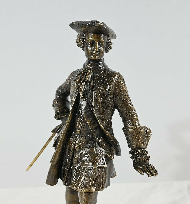 Home Decor Bronze “The Gentleman With The Tricorn” – Late 19th Century photo