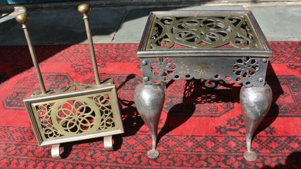 Fine 19th Century Welsh Fireside Footman & Trivet