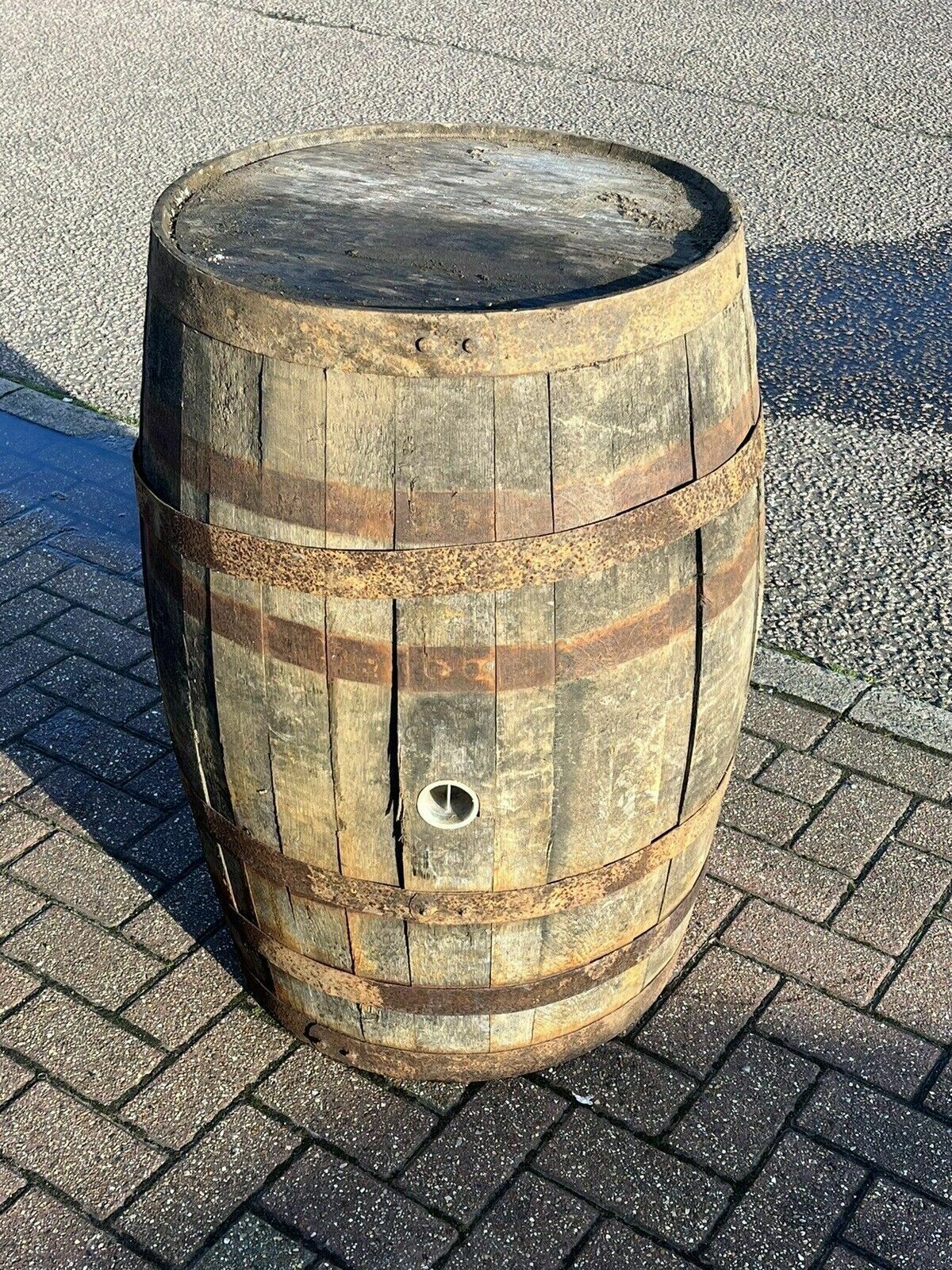 Oak Beer / Whisky Barrels. Full Size, Make Great Home Bar Tables photo buy