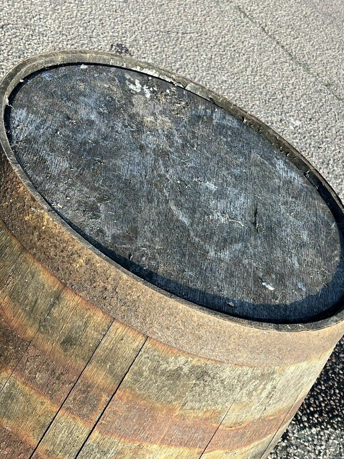 photo furniture Oak Beer / Whisky Barrels. Full Size, Make Great Home Bar Tables