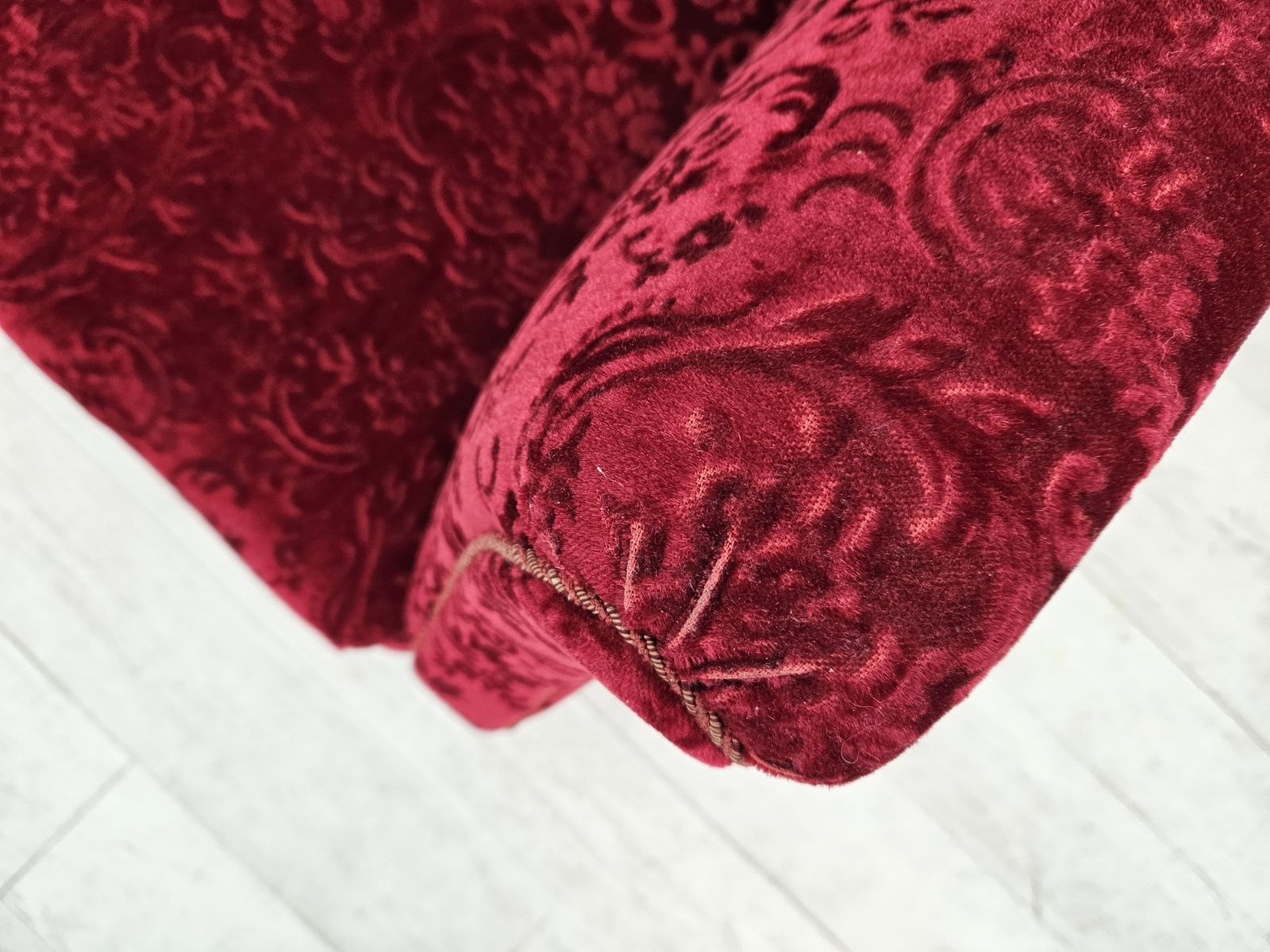 photo furniture 1950s, Danish Vintage Chair, Red Cotton/Wool Fabric, Beech Wood.