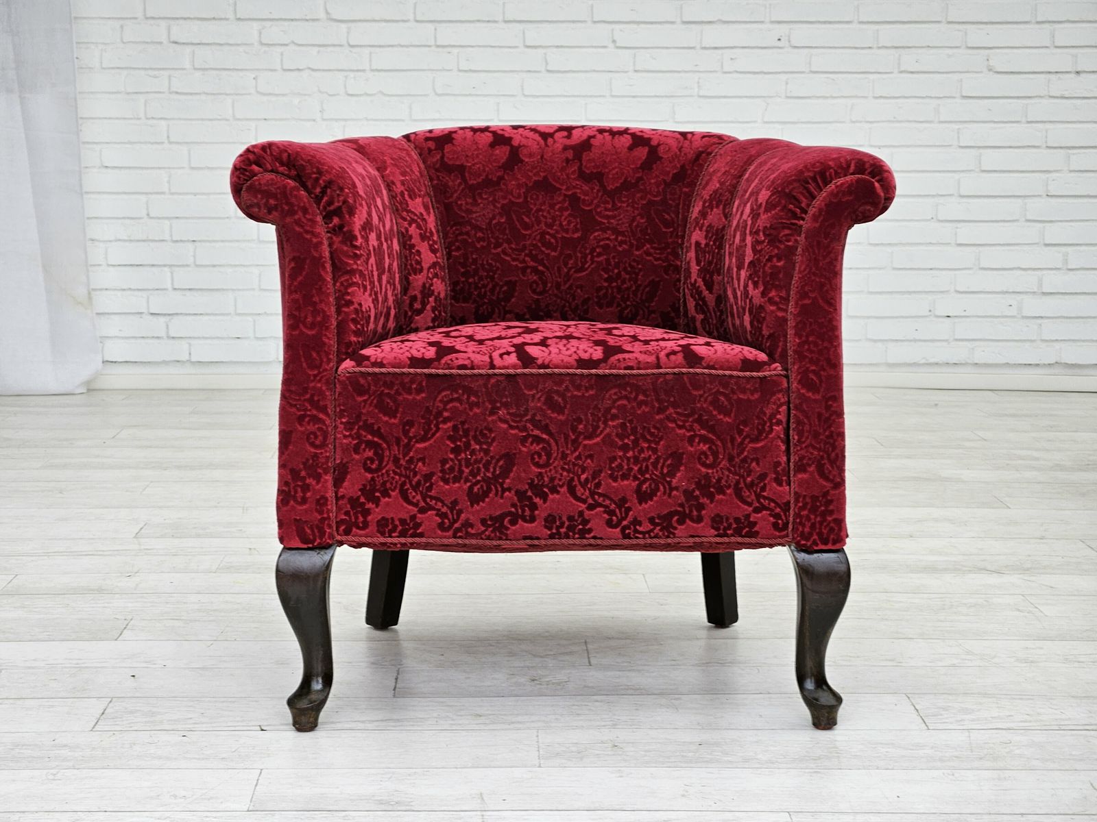 Ca. Jaren 1950, Paar Deense Lounge Fauteuils, Rood Katoen/Wollen Stof, Beukenhout. photo vintage