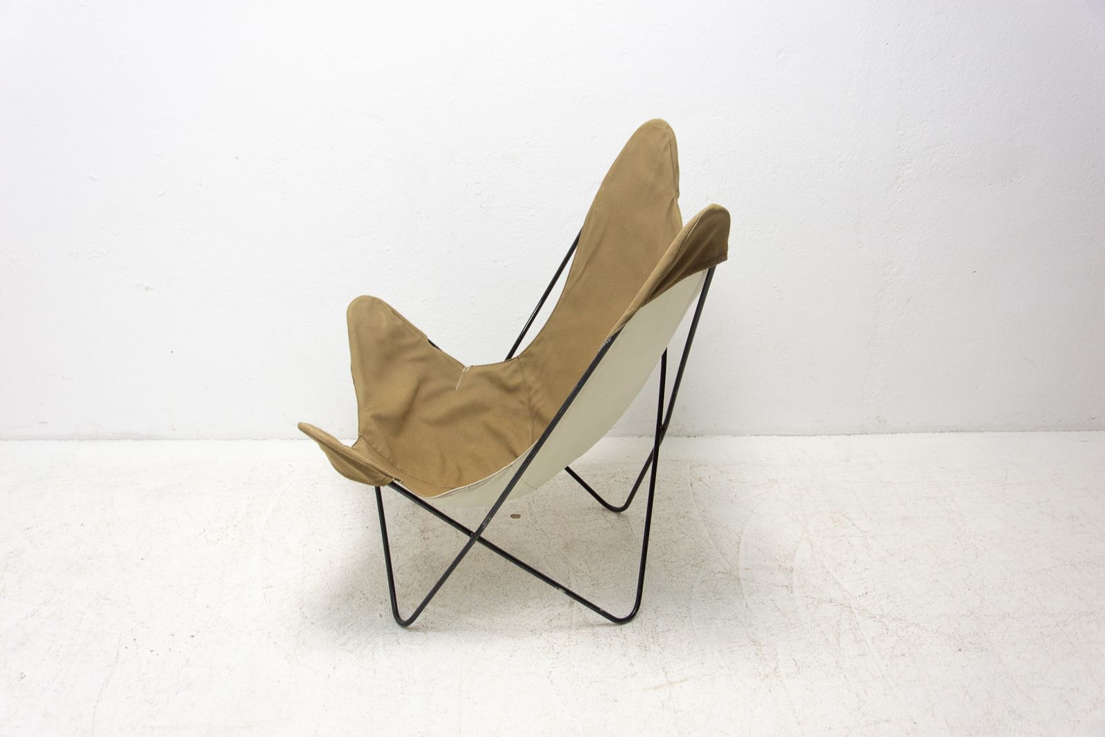 Sculptural Butterfly Chair, 1960s photo vintage