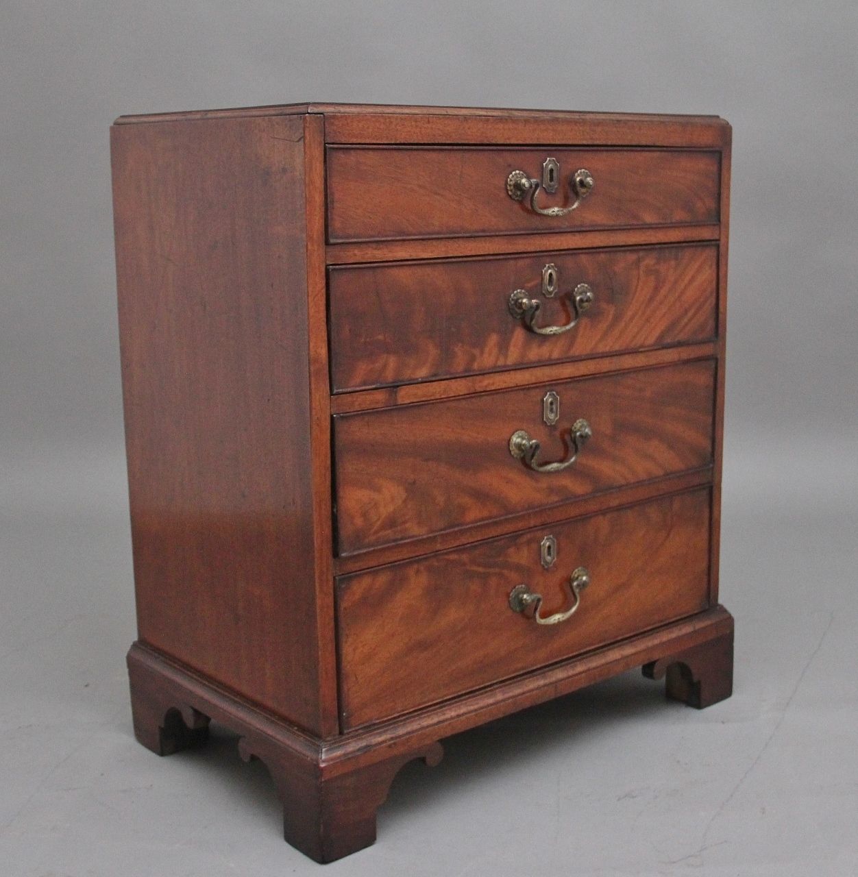 19th Century Mahogany Chest Of Drawers photo for sale