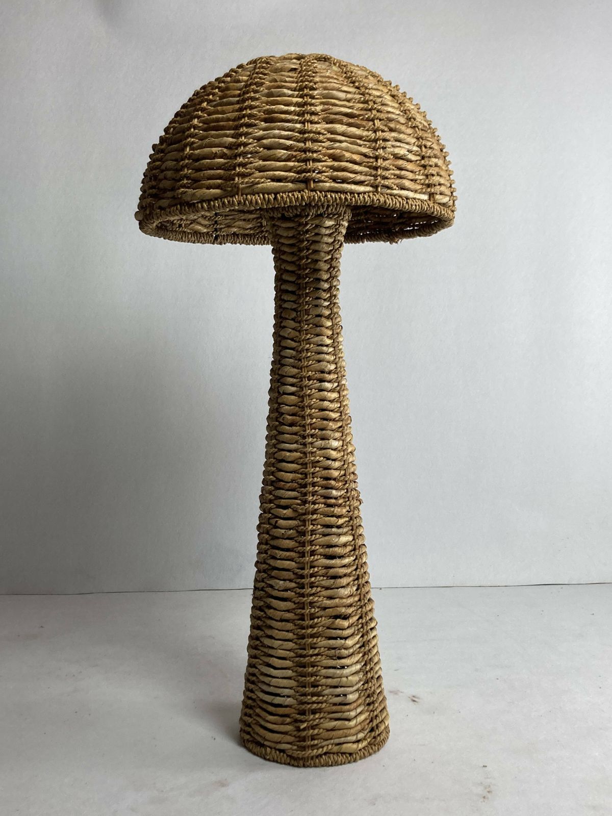 Rattan Woven Banana Leaf Mushroom Floor Lamp, 1960s photo Lighting