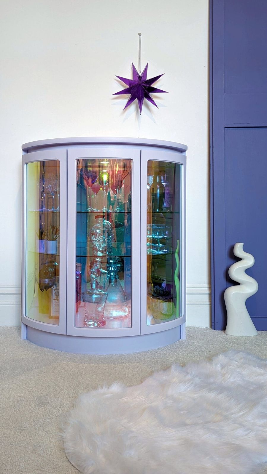 Luna | Lilac Drinks Cabinet With Iridescent Curved Glass photo vintage