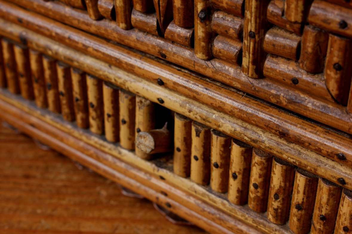430.0 Folk Art Wooden Box & Pine Cone Scale Decoration. Ma Mere French. C1920. photo