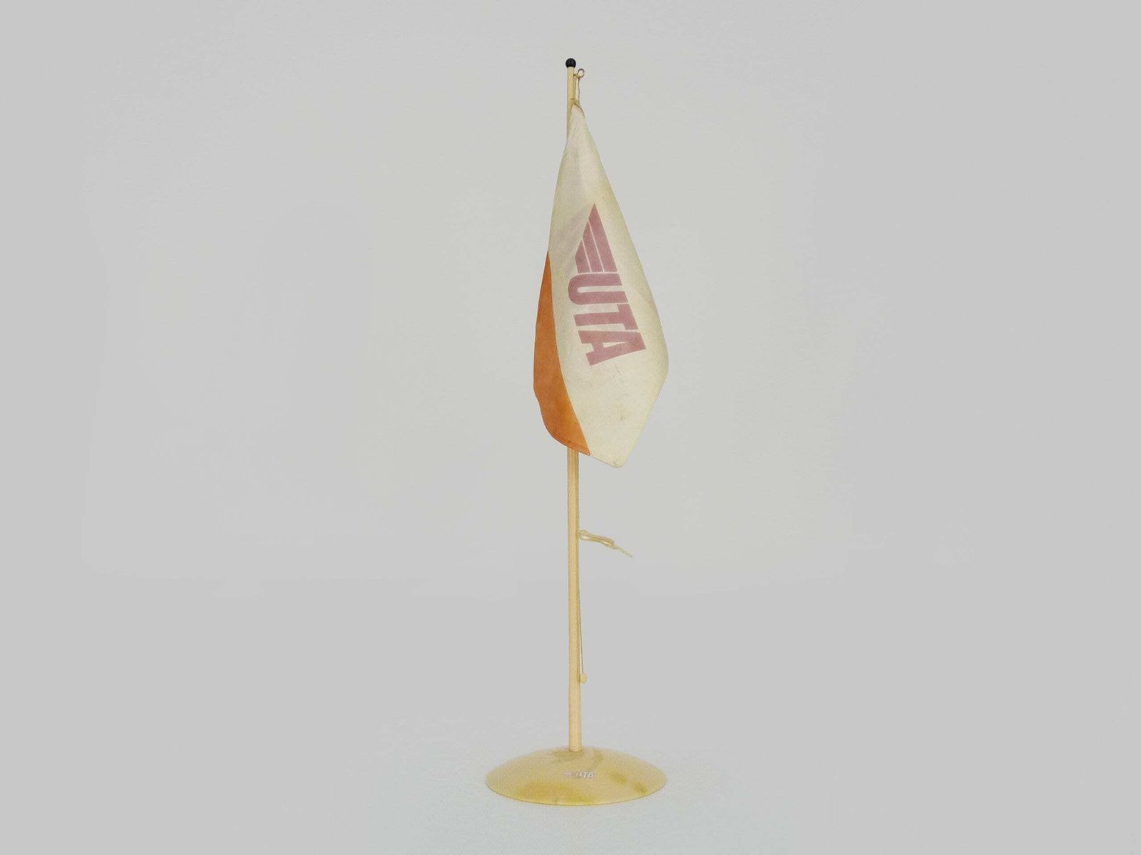 Rare Flag Pennant Uta Airline Counter Flag photo furniture