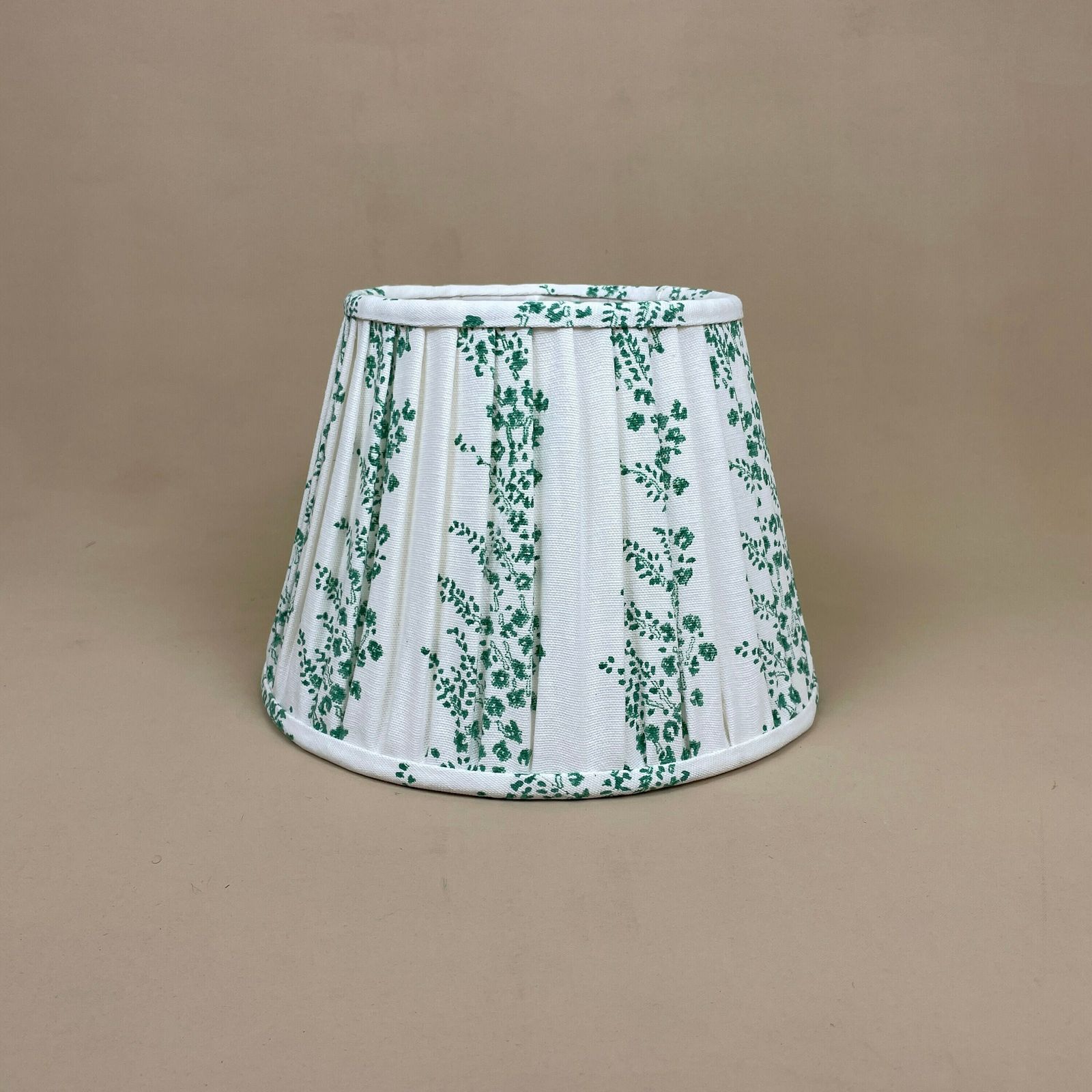 New Lampshade Hand Block Print 10" White Green Floral Pattern Pleated Fabric Structured Empire Table Ceiling Lamp Shade photo 55.0