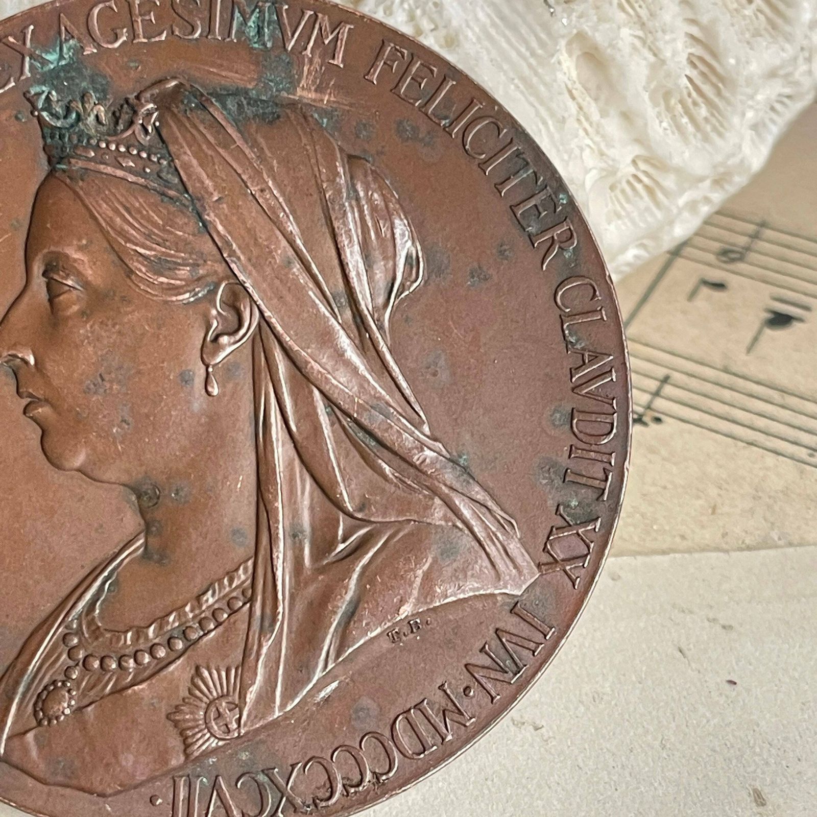 Antique 1897 Queen Victoria. 1837 To 1898 Jubilee Bronze Medal. Collectable photo buy
