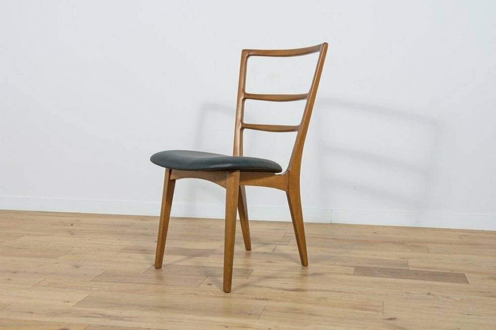 photo furniture Dining Chairs By Mariana Grabiński For Swarzędz Factory, 1960s, Set Of 4