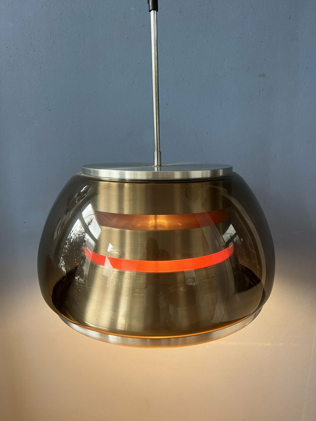 Mid Century Space Age Hanglamp Met Rookglas Kap photo Verlichting