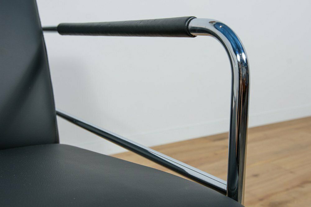 photo for sale Swedish Leather Armchair By Gunilla Allard For Lammhults, 1990s
