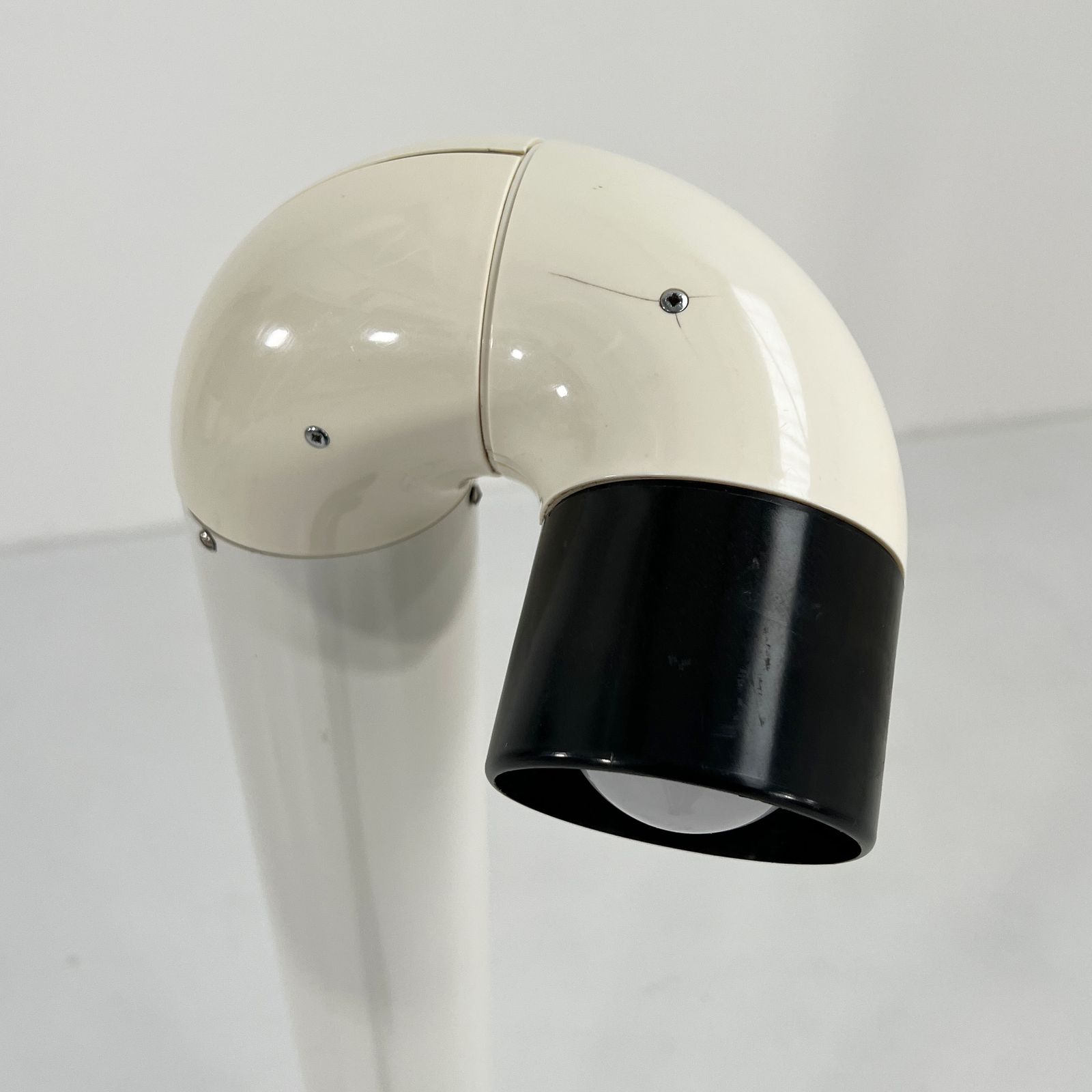 photo furniture Flamingo Floor Lamp By Kwok Hoi Chan For Concord, 1960s