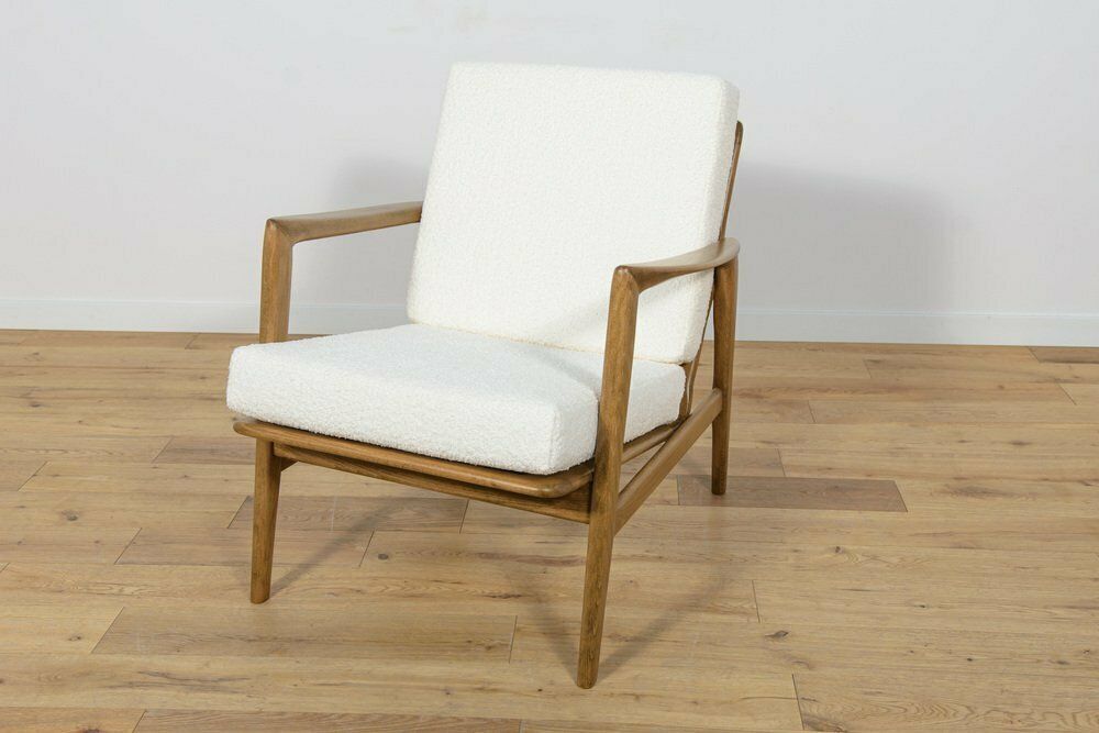 Mid Century Model 300 139 Armchair From Swarzędz Factory, 1960s
