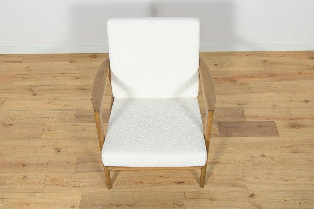 Mid Century Model 300 139 Armchair From Swarzędz Factory, 1960s photo Furniture