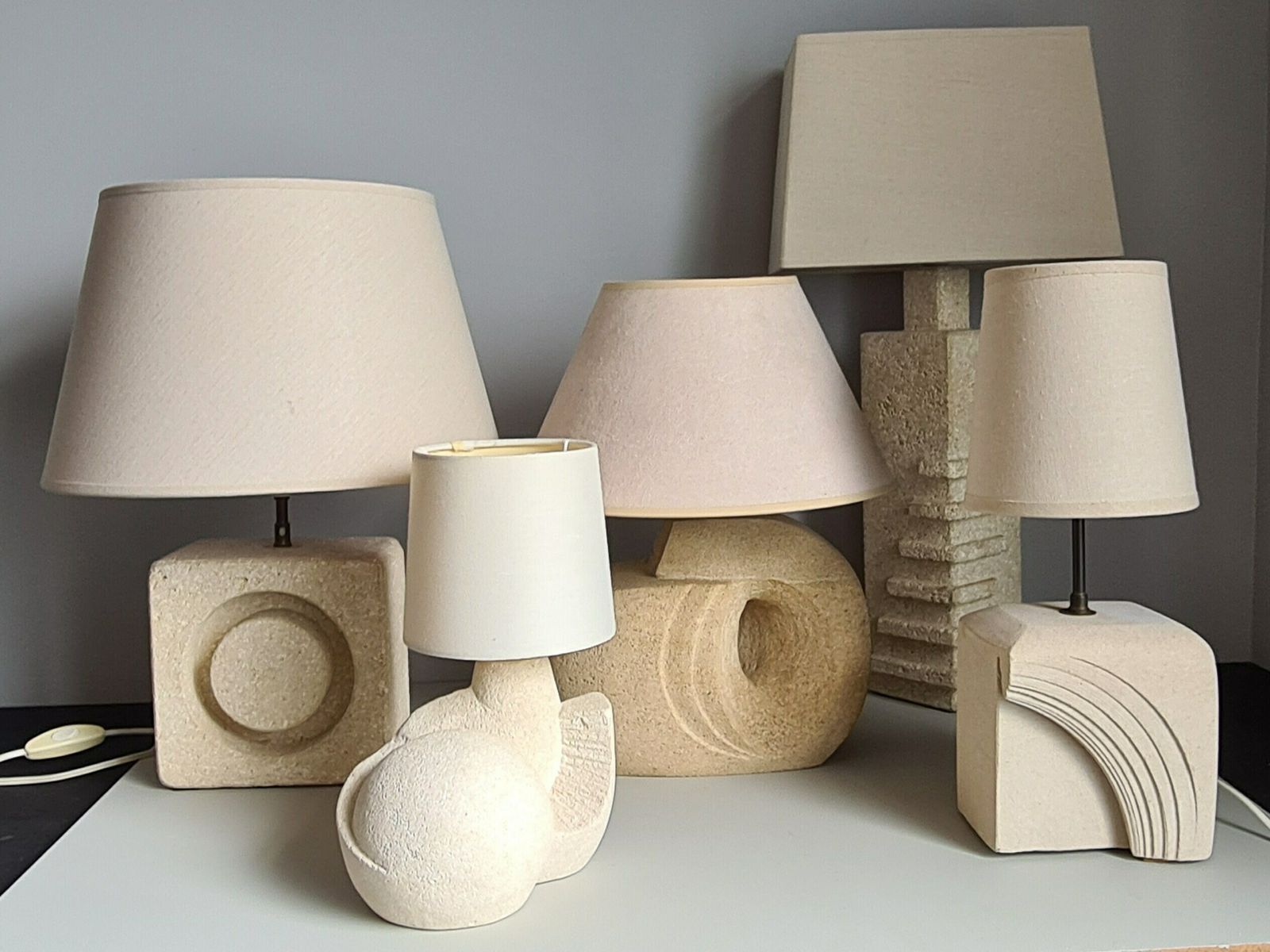 photo for sale Albert Tormos Style Sculpture Lamp In White Stone / 60s / Art / Artisanal Work / Mid Century / France / 20th Century
