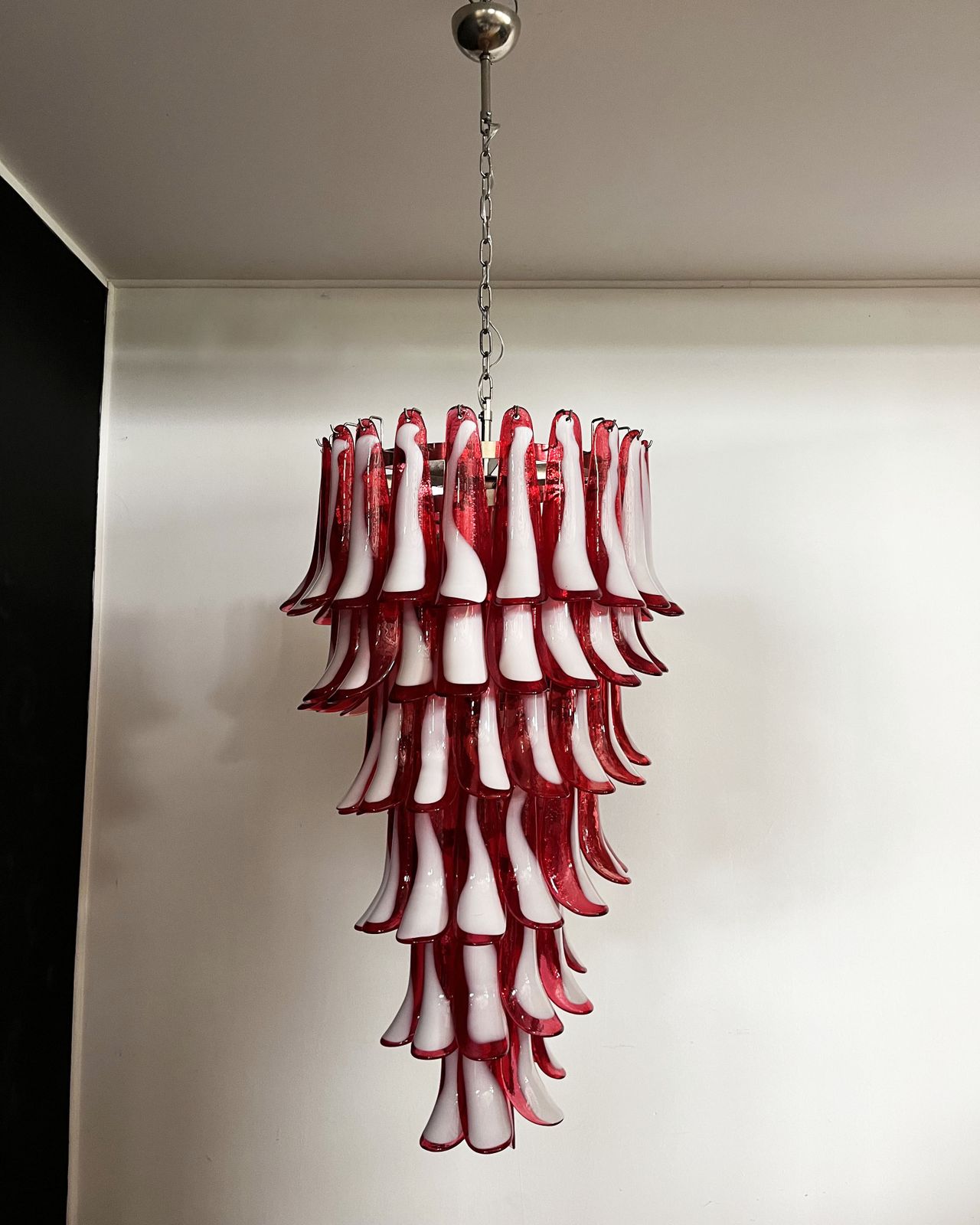 photo for sale Huge Italian Murano Glass Spiral Chandelier   83 Pink Glass Petals