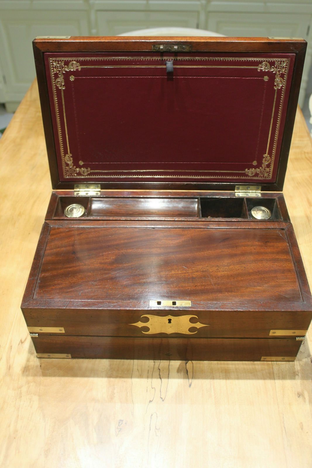 Late Georgian Mahogany Campaign Bi Fold Writing Slope photo vinterior
