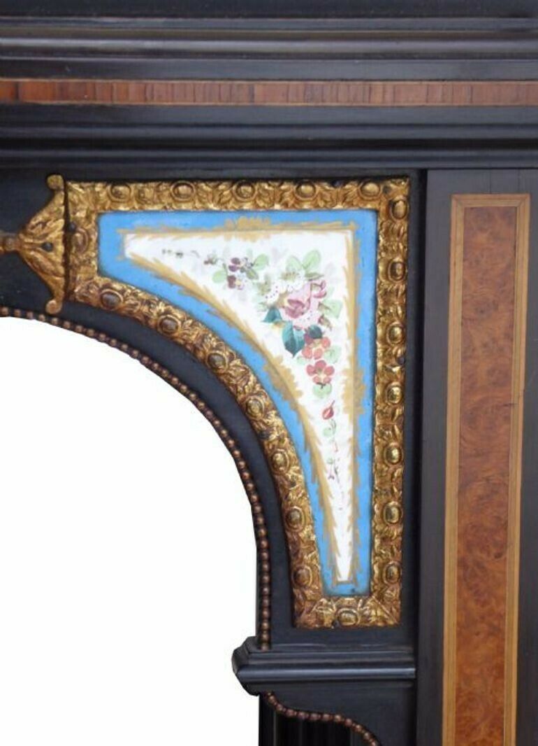 photo furniture 19th Century Bonheur Du Jour, 1800s