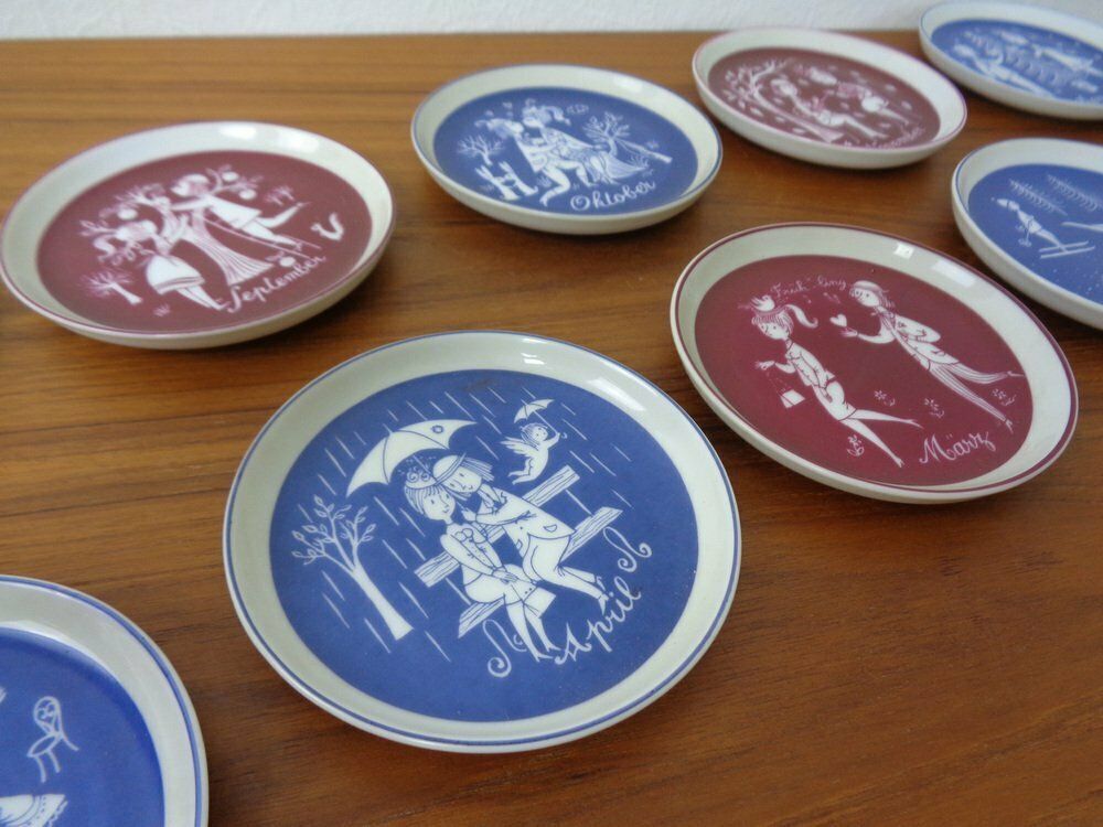 Porcelain Coasters By Raymond Peynet For Rosenthal Studio Line, 1960s, Set Of 12 photo vintage