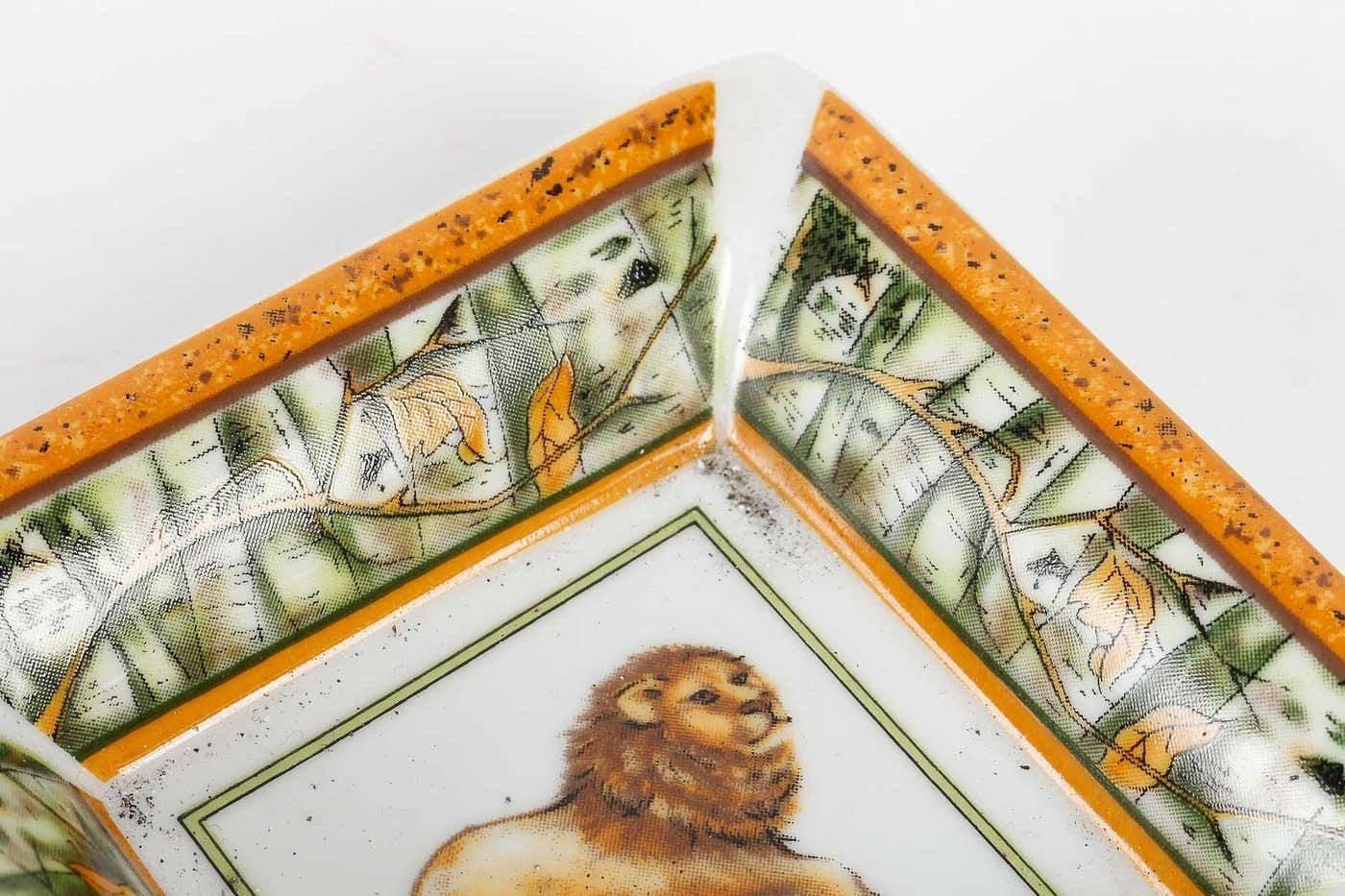 2 Ashtrays With Animal Motifs, Painted Porcelain. photo 152.0