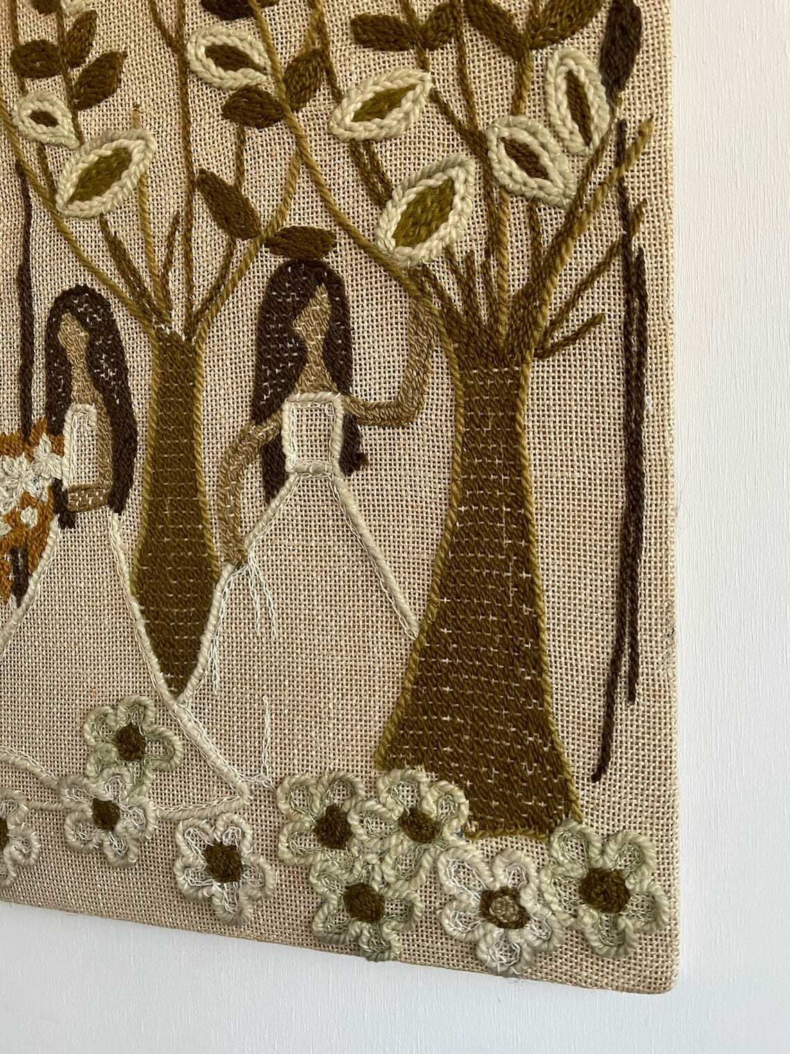 Folk Art Embroidered Wall Piece With 3 Women Collecting Flowers Cream Brown photo vinterior