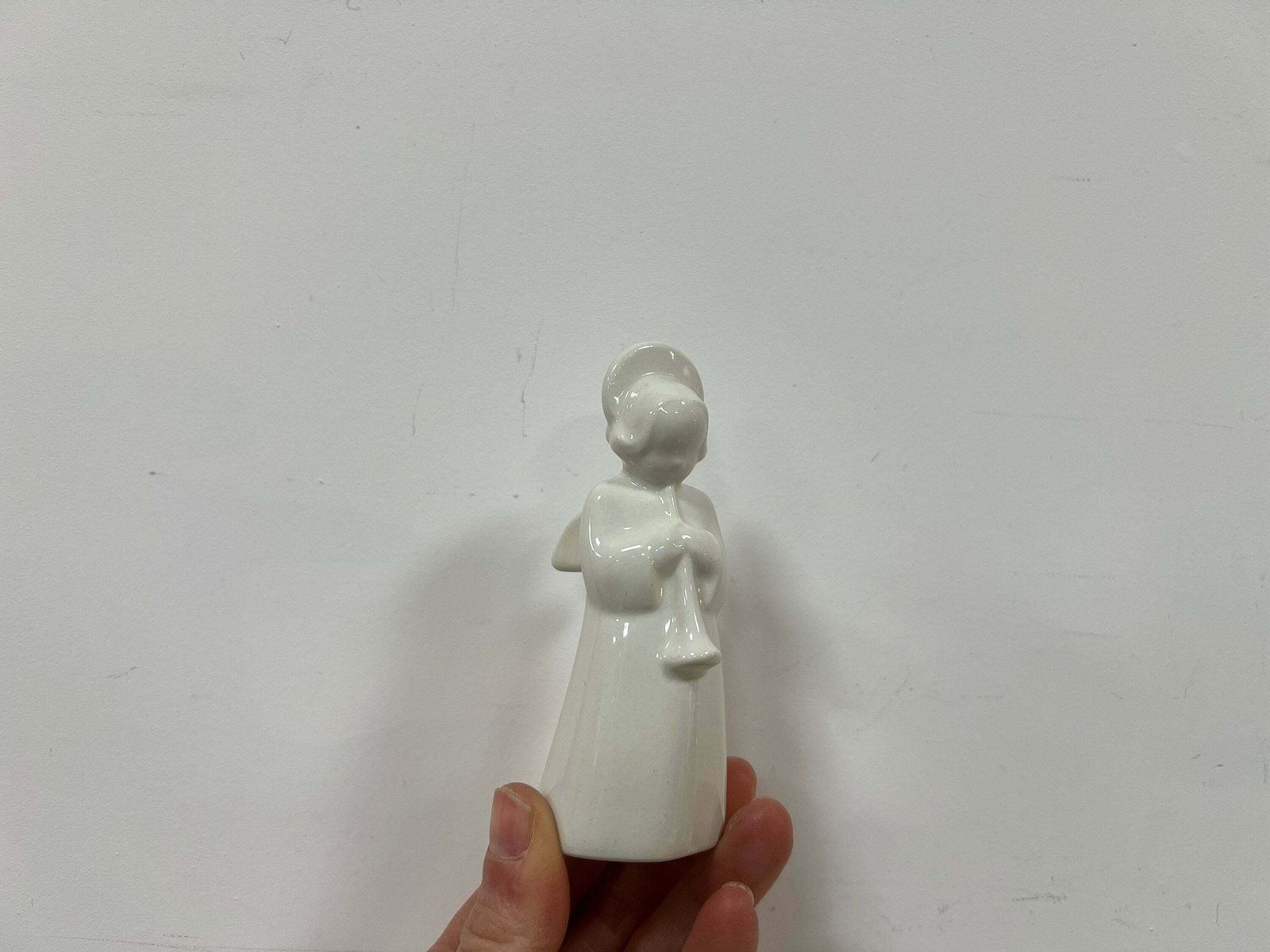 Royal Copenhagen Blanc De Chine Angels Figurine, Made In Denmark, Two Angels photo 50.0