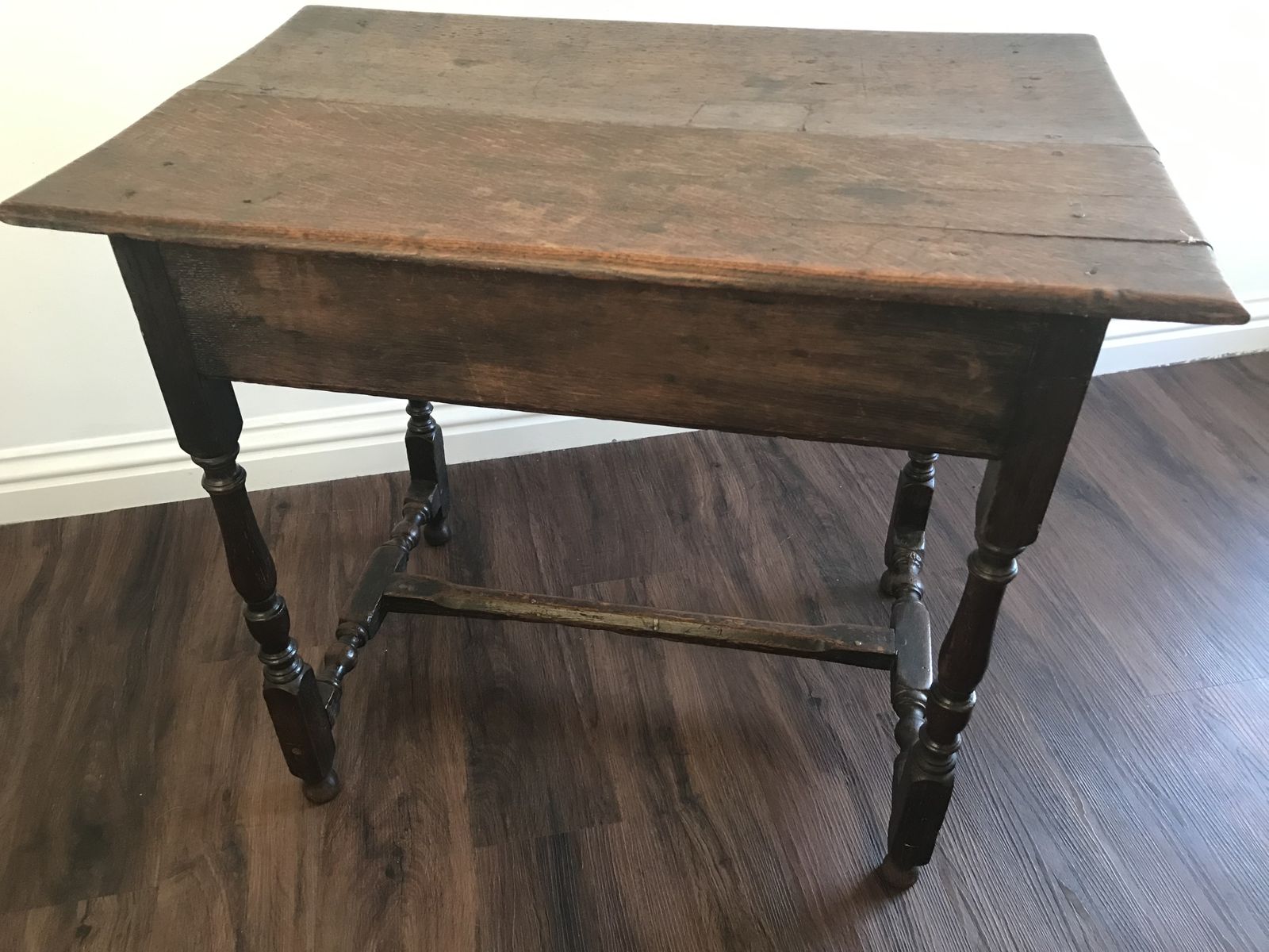 18th Century Oak Side Table ., 1700s photo Furniture