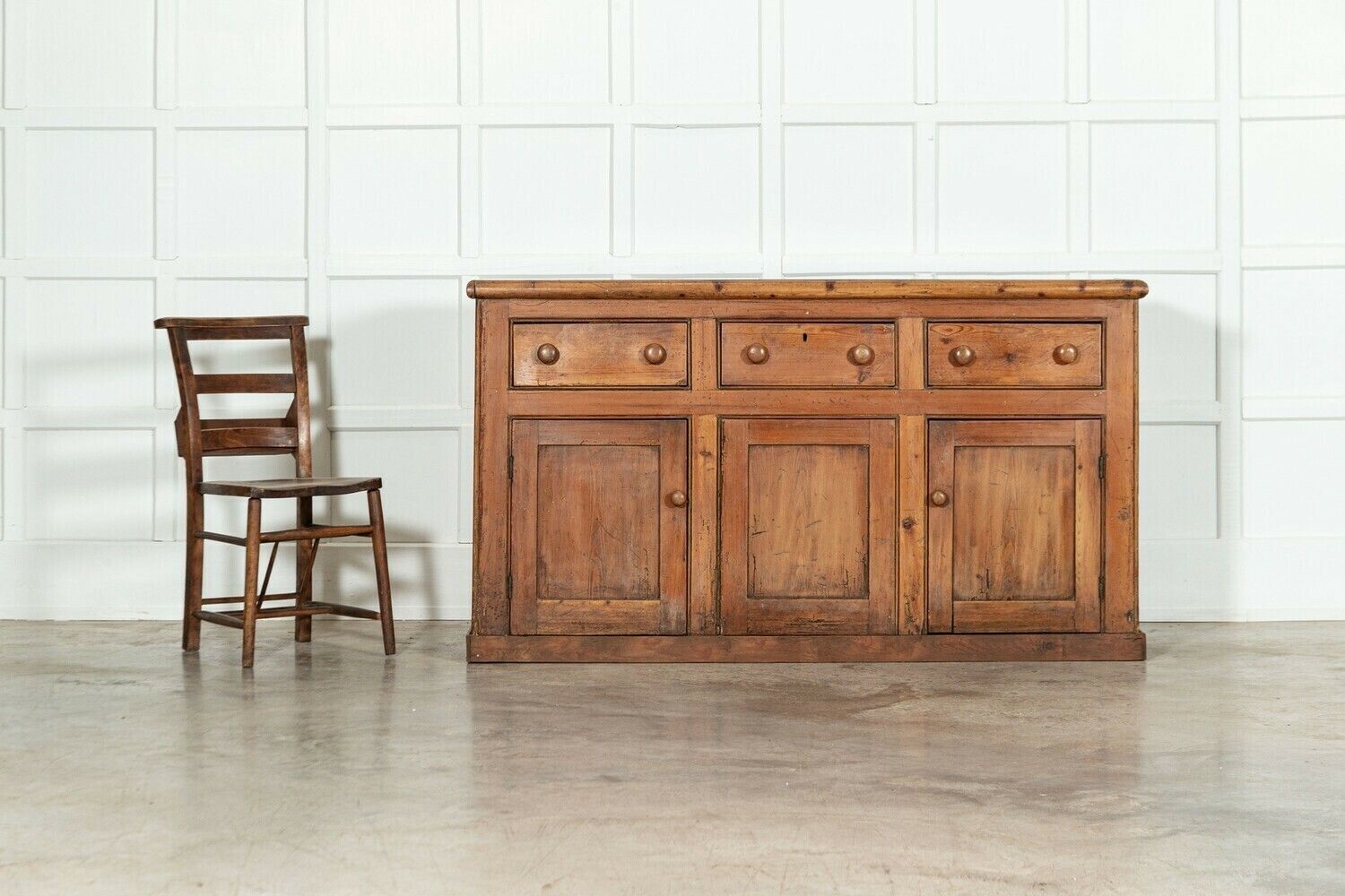 19thc English Pine Dresser Base photo 3853.0