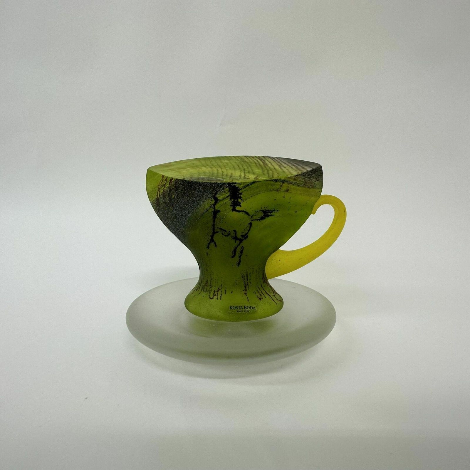 Rare Kjell Engman For Kosta Boda Sweden Green Glass Teacup , 1980’s photo furniture