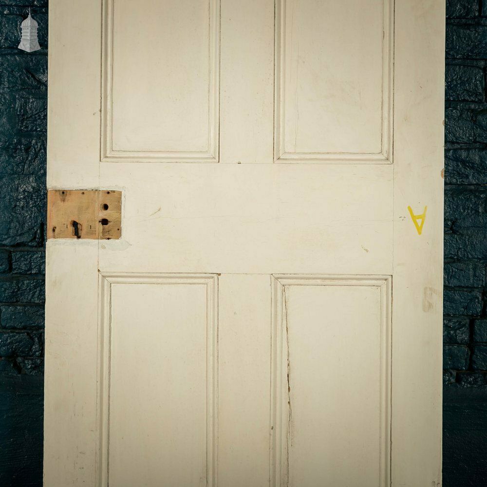 Home Fixtures Pine Panelled Door, Victorian 4 Panel Green Painted photo