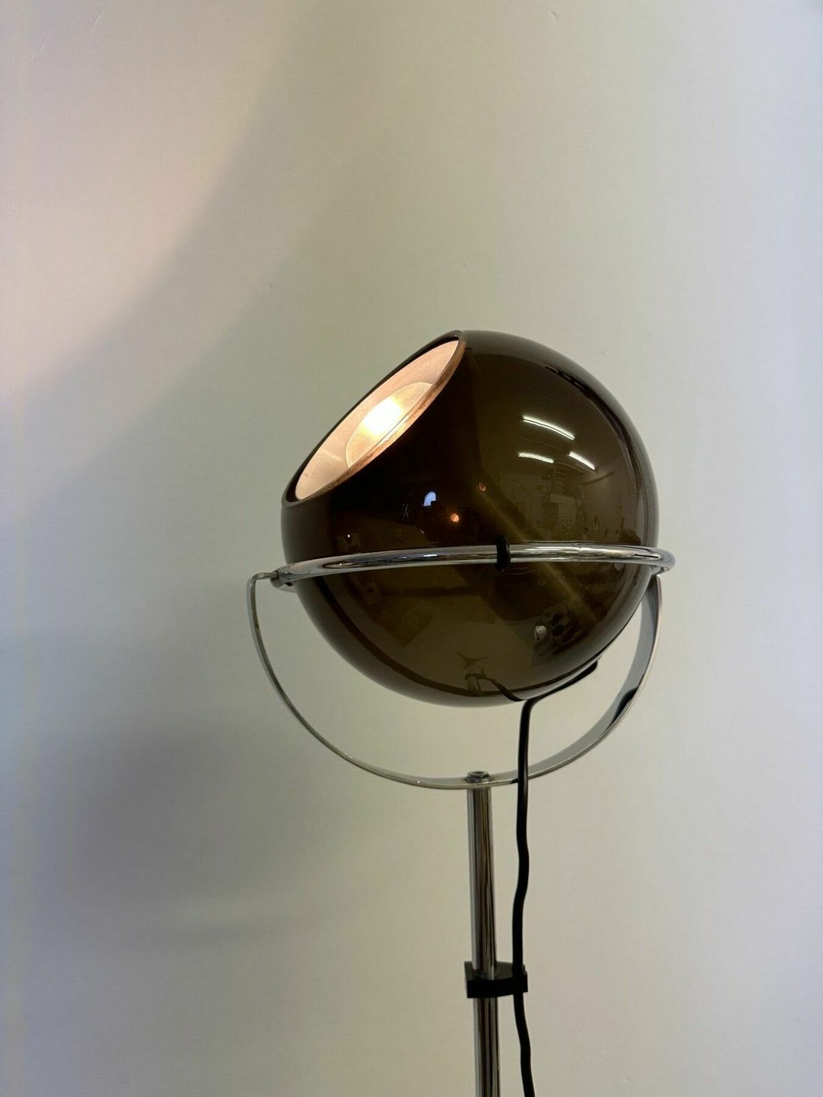 Raak Globe Vloerlamp Van Frank Ligtelijn, Jaren 1960 photo vinterior