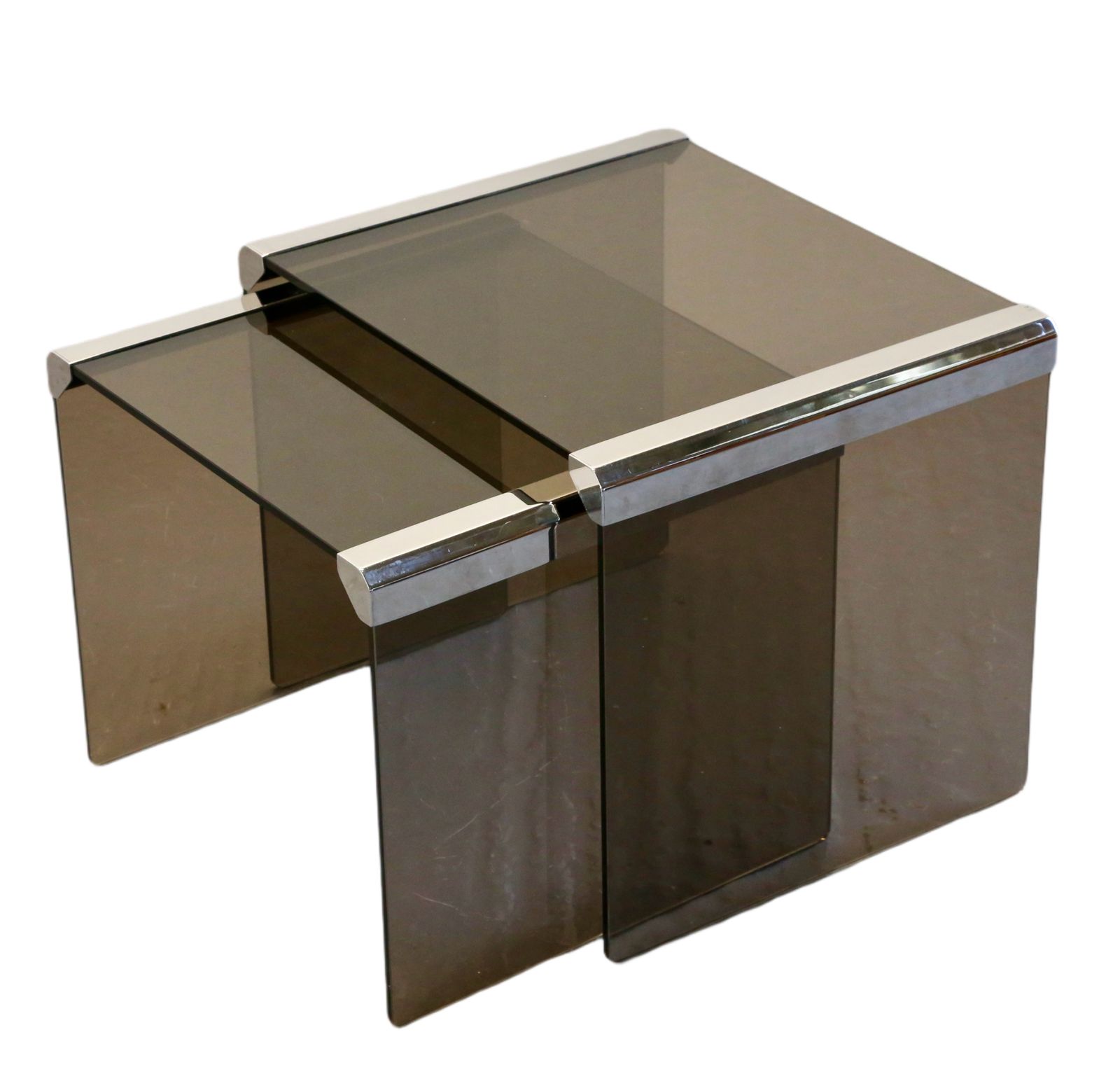 Pierangelo Gallotti For Gallotti&Radice Pair  ‘Tris’  T35 Italian Nesting Tables