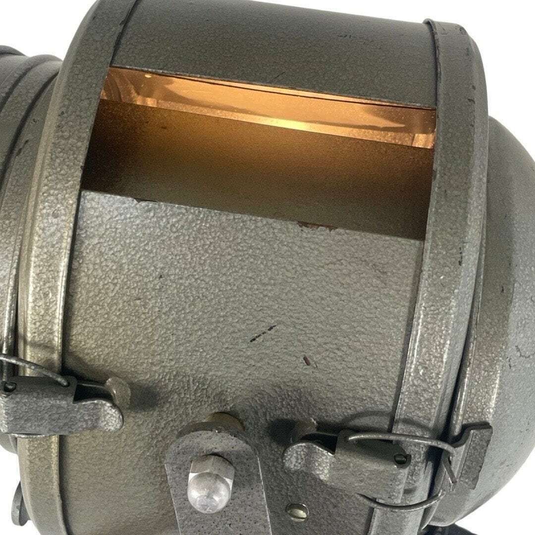 A.E. Cremer   1950's   Studio Lamp / Spotlight   Green   On Original Metal Tripod   Fully Original And Rewired   Made In France photo vintage