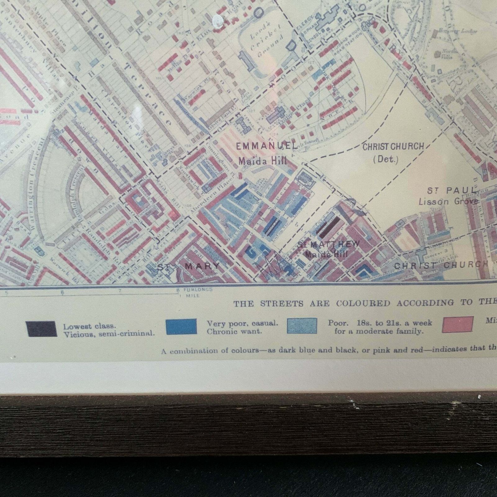 Framed Map Descriptive Of London Poverty North Western District 1898 9 Reproduction photo furniture
