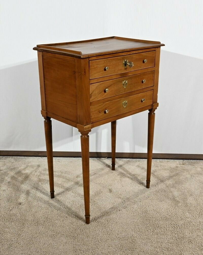 Furniture Small Living Room Table In Cherry And Walnut, Louis XVI Period – Late 18th Century photo