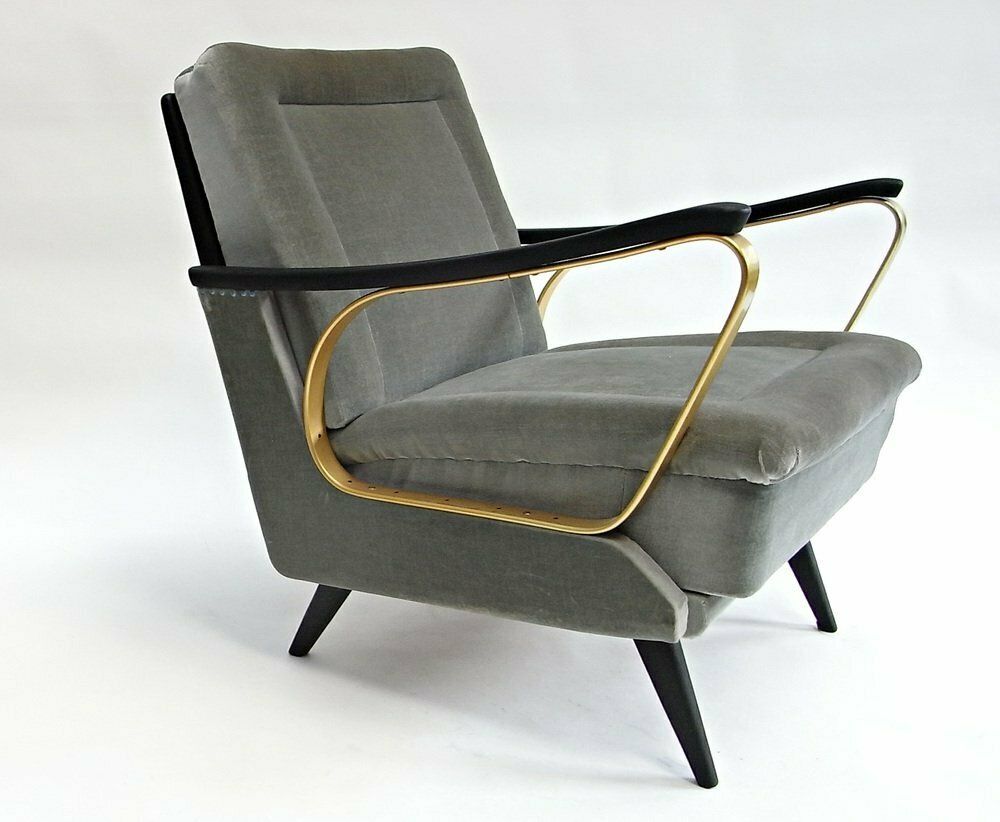 photo furniture Carlo Armchair Made Of Velvet With Spring Cushions