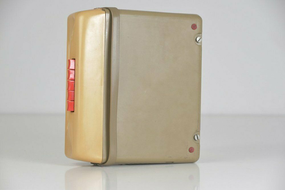 Braun Radio Phono Combination By Wilhelm Wagenfeld For Braun, 1955 photo vinterior