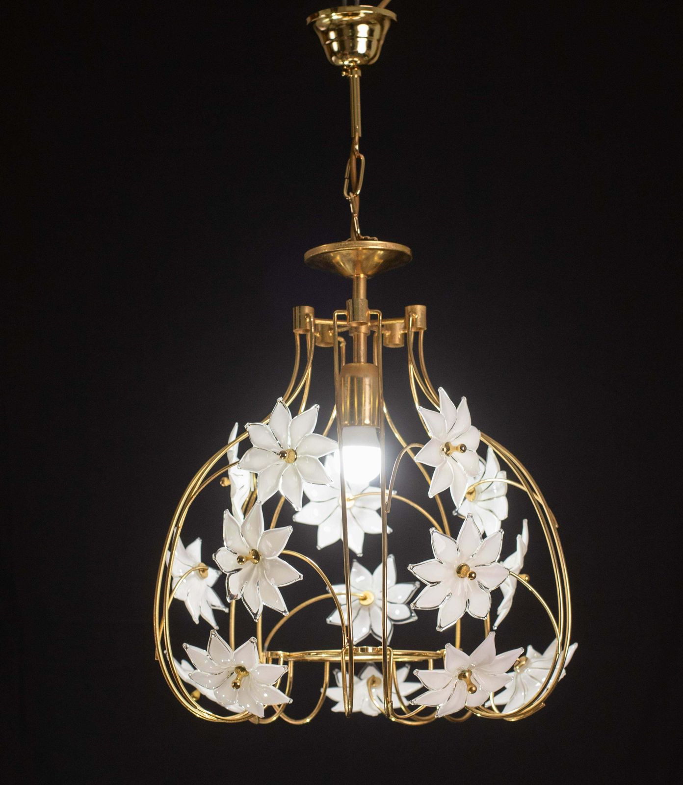 Lovely Murano Vintage Chandelier White Flowers, 1970 photo furniture