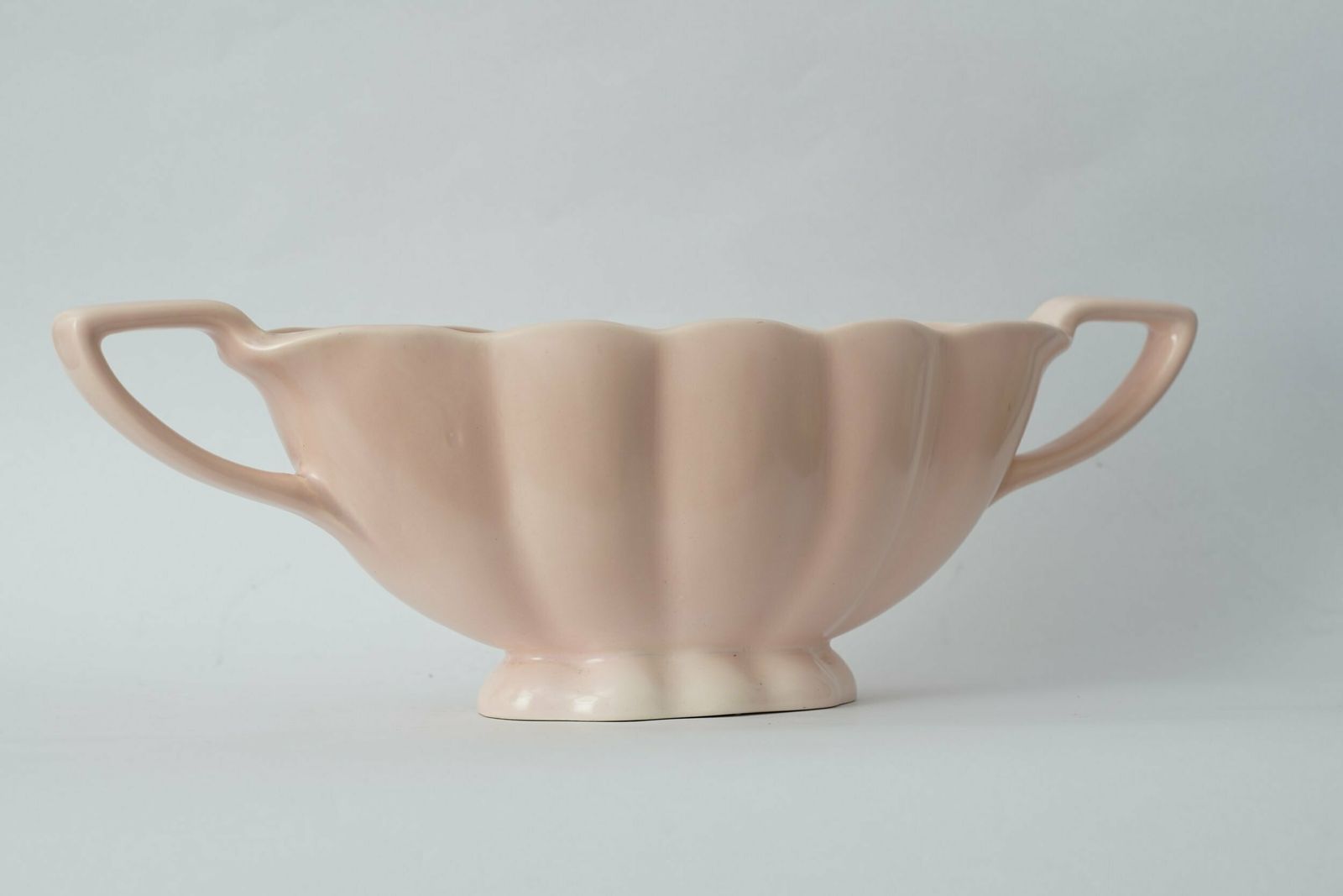 Pale Pink Mantle Vase In The Style Of Constance Spry photo 120.0