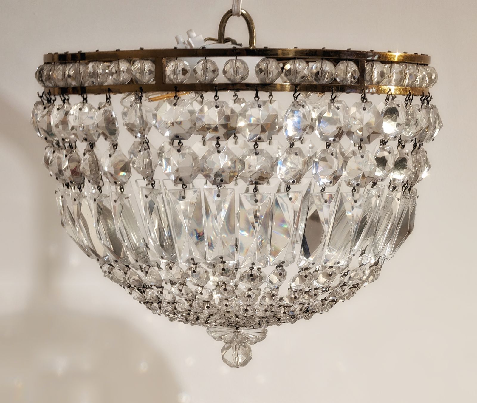 20th Century Tent And Bag Cut Glass Chandelier photo Lighting