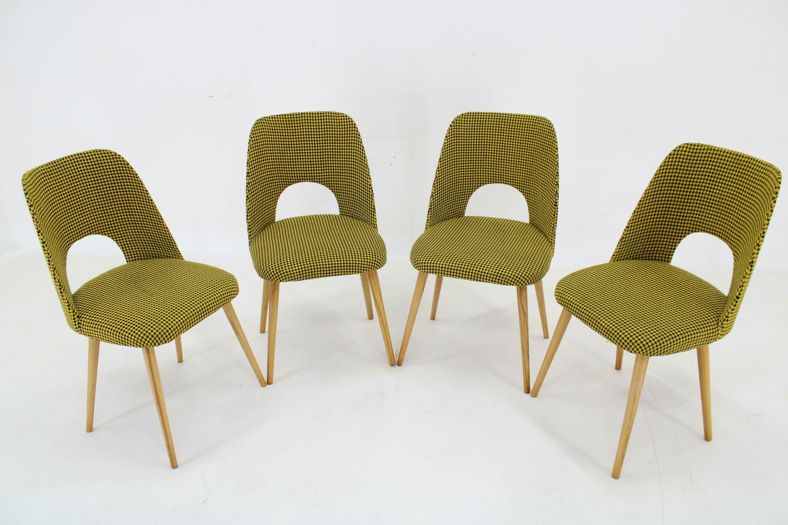 1960s Oswald Haerdtl, Set Of 4 Dining Chairs By Ton, Czechoslovakia photo Furniture
