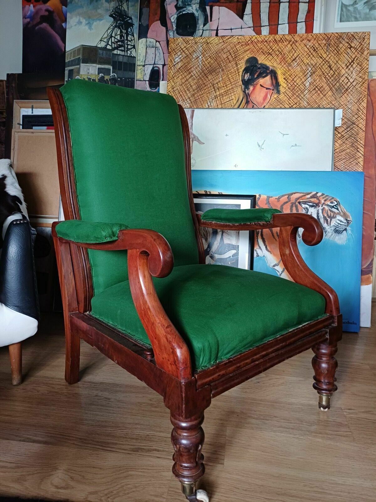 photo furniture Superb William IV Walnut Reclining Library Country House Armchair Antique