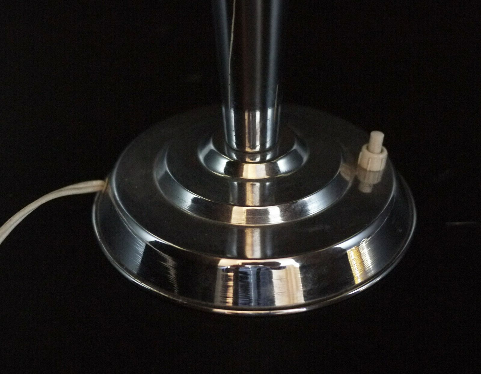 photo furniture French Art Deco Chrome Mushroom Lamp