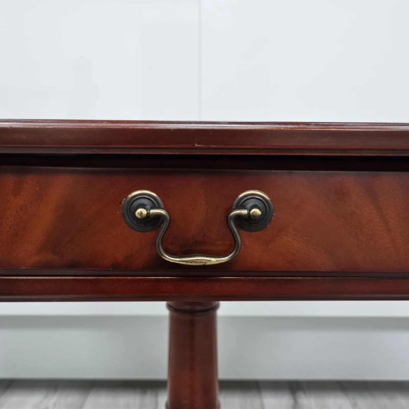 Pair Of Antique Flamed Hardwood Extending Side Tables With Lion Paw Castors And Double Sided Drawers photo 520.0