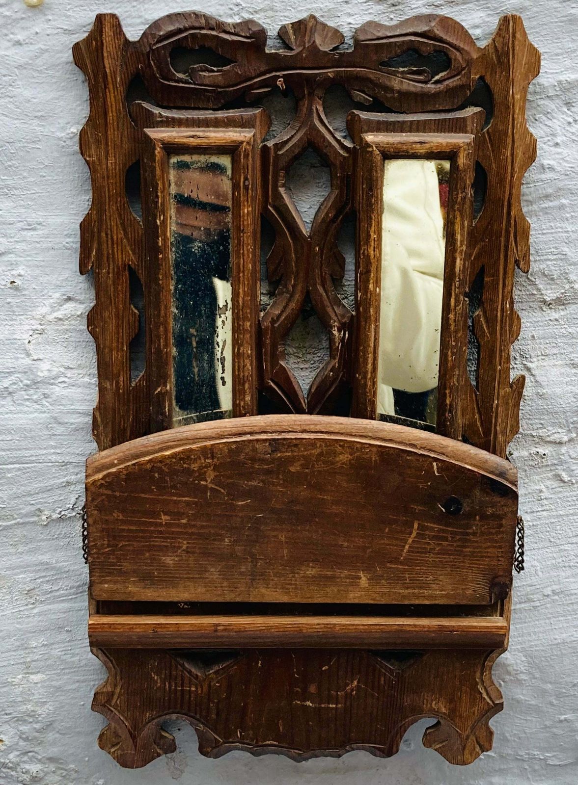 Small Antique Hand Carved Mirrored Display Shelf photo vinterior
